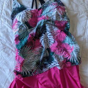 Women's 2-pc Swim Suit - 2x Top / 16 L Bottom